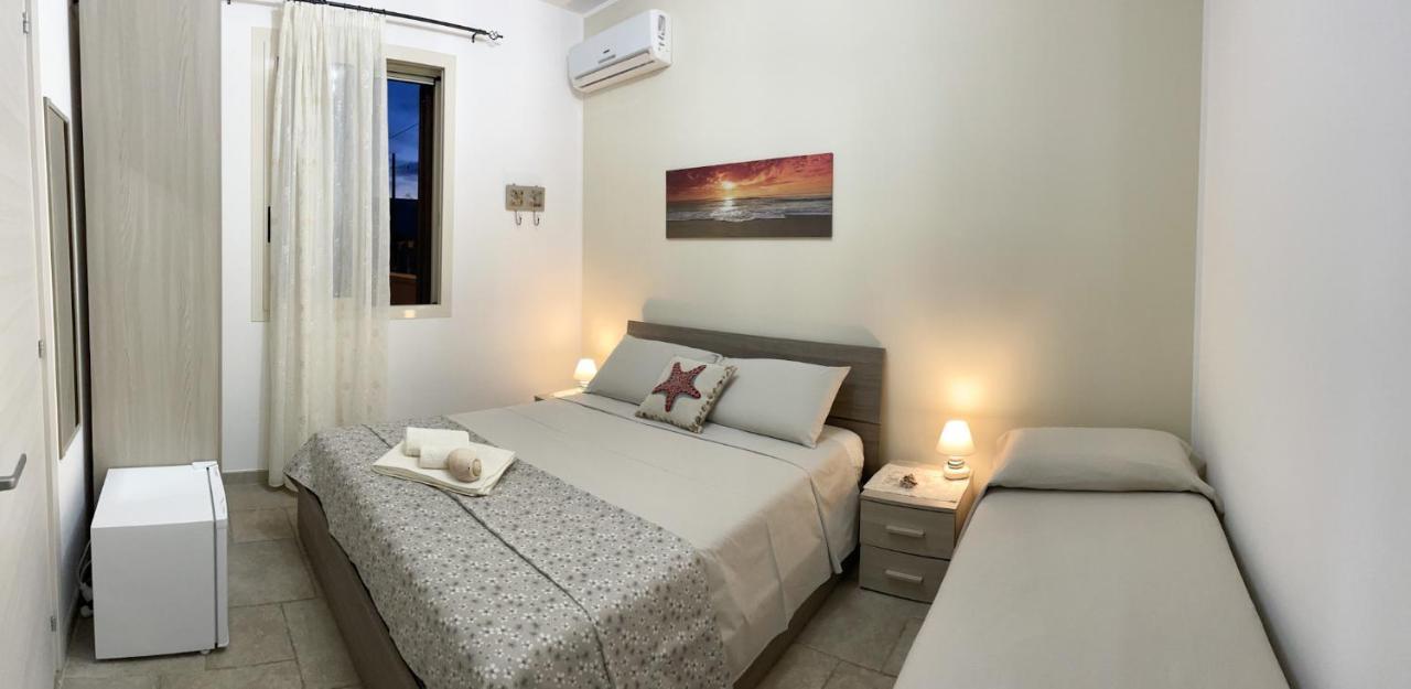 Il Profumo Del Mare Hotel มารีนา ดี มันกาแวร์ซา ภายนอก รูปภาพ