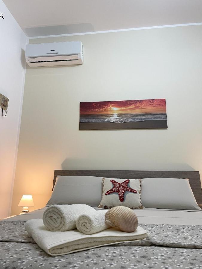 Il Profumo Del Mare Hotel มารีนา ดี มันกาแวร์ซา ภายนอก รูปภาพ